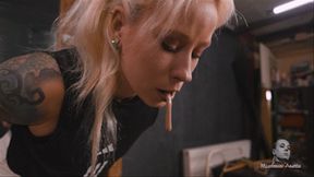 POV - Glass table and spit FHD MP4