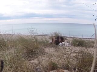 French Teacher Floozy Oral job Amateur on In nature's garb Beach Front Stranger with Ejaculation - Misscreamy