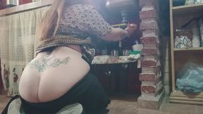 THE BUTTCRACKING PLUMBER