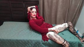 Extremely Hot Tatted Crossdresser Jerking