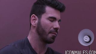 IconMales.com - Billy Santoro and Michael Delray's wild and raunchy fruit banging