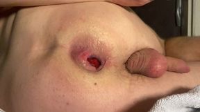 Eager Sub&#039;s Plump Ass Toy Grind Cumshot