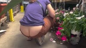 Public Buttcrack #1