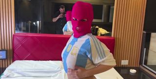 Argentina Using the Jersey to Show She's the Best at Sucking Dicks and Fucking Like Crazy, This Girl Fucks Like Crazy