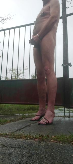 Outside mastrubation in rain