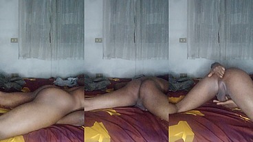 Sexy boy looking for someone to have sex