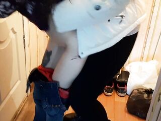 На день Святого Валентина курьерша доставила не только цветы, но и оргазм - IkaSmokS