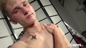 Casting - Cute Blond Twink