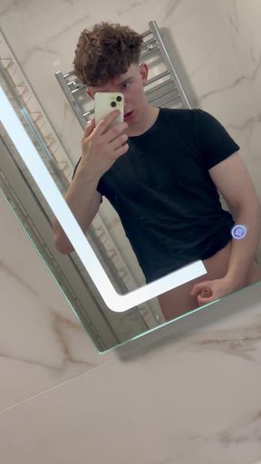 Amateur twink takes a ride on that big dick in an exclusive OnlyFans clip.