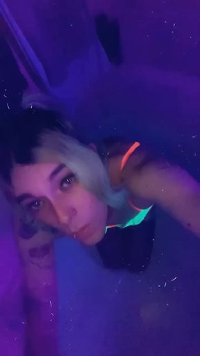 Pretty Little Raver Wants Your Cock