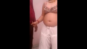 Desi Aunty Takes off Her White Salwar and Her Hard