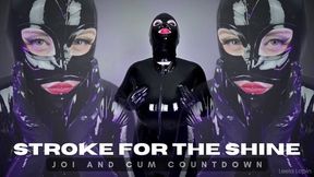 Leela has You Stroke for the Shine while she Shows Off and Teases You in Her Shiny Latex Catsuit