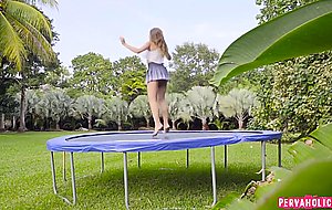 Big tit babe twerks on trampoline p4