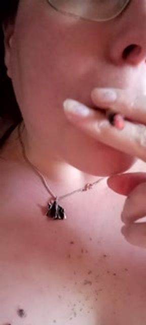 Smoking BBW Girl Mastrubates - Fat Pussy Fat Ass