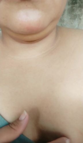 Outdoors I Touch Myself and Wet My Underwear