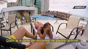FUI PARA A PISCINA COM UM MICROBIQUINI PROVOCAR O GAR&Ccedil;OM DO HOTEL