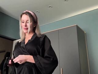 I Wanted My Stepmom To Appreciate My Dick, and this babe Gave Me My 1st Raunchy Experience