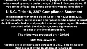 Alluring Mrs. Jewell enjoys lustful bed sex with another woman