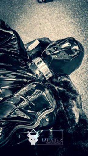 Latex Breathplay Foot Slave (Session 28)