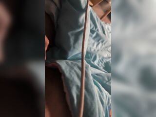 I came so hard I could feel it leaking without my vagina