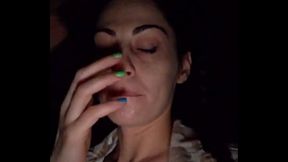 Lo lecco all'_ aperto e al chiuso e nel mezzo mi tocco