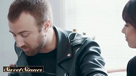 Sweet sinner - petite hooter punck rocker wants badboy