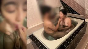 Stepdaughter gives dirty talk and rides stepfather, amateur couple makes