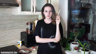 Ramona Lynn lights up virginia slims at home raunchy smoking fetish solo