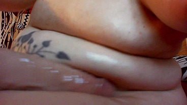 Perfect navel and swollen belly