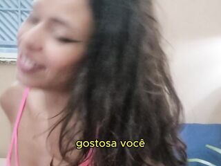 bunda enorme rebolando com a calcinha socado no cu