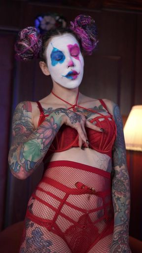 Naughty clown reveal 😏