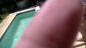 2270 baise au jus dans la piscine par mon potej adore sucer et me faire baiser...