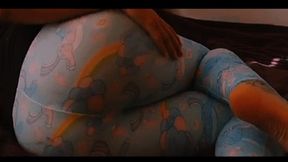Big ass leggings fart compilation