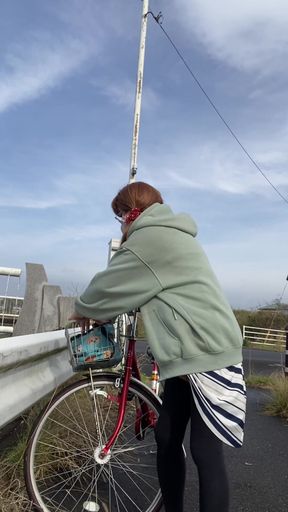 No170 Pants and tuck exposure outing