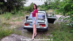 268 B - Jessy cranking & revving old Skoda pedal camera
