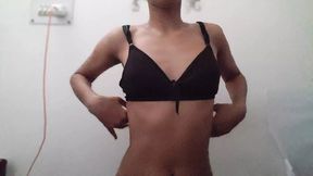 Indian cutie unwinds solo session, fingers herself to climax&#x1F680; amidst saucy conversation