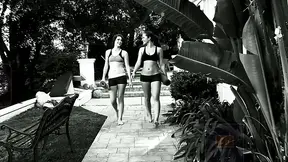 Hottest yoga class ends with steamy lesbian seduction