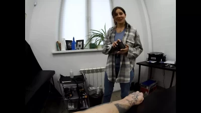 Real Sex with a tattoo artist!