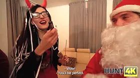 Tabitha Poison, Kiara Lord, Lucas, Axel, and Nikki Nuttz get naughty in Santa's Compilation Hunt4K - Christmas
