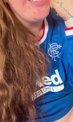 MILF Neighbour Wants You to Watch