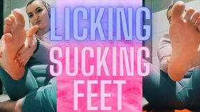 (82) LICKING,SUCKING FEET2