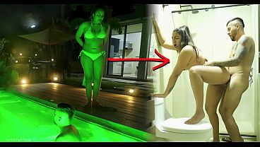 I Met A Girl In The Hotel Jacuzzi And We Ended Up Having Sex In A Public Restroom