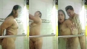 en la banera con mi cunado disfruto mucho de su verga y se me come el culo