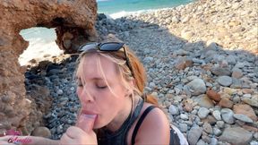 Right on the Beach! Outdoor Deepthroat Extreme