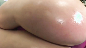 ”Sexy Hollie Gets A Great Cumshot On Her Oiled Butt”