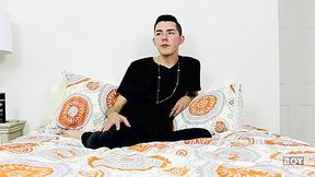 Enticing Connor Jacobs Wanks In Front Of The Camera