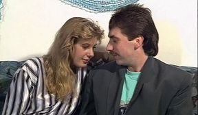 retro porno sonntgs auf der couch bei schwiegerpapa