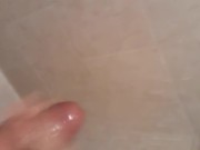 Masturbándome en la ducha