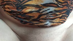 Please cum inside my hairy fertile pussy big creampie! - Milky Mari
