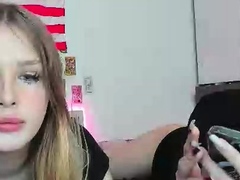 Blonde teen Cumshot